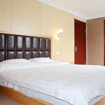 100 Inn Plus Pudong Airport Hotel Šanghaj Exteriér fotografie