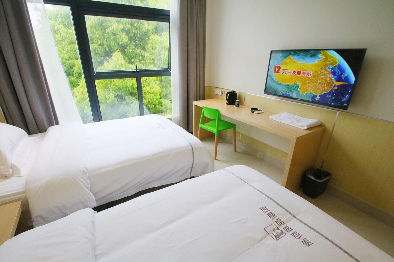 100 Inn Plus Pudong Airport Hotel Šanghaj Exteriér fotografie