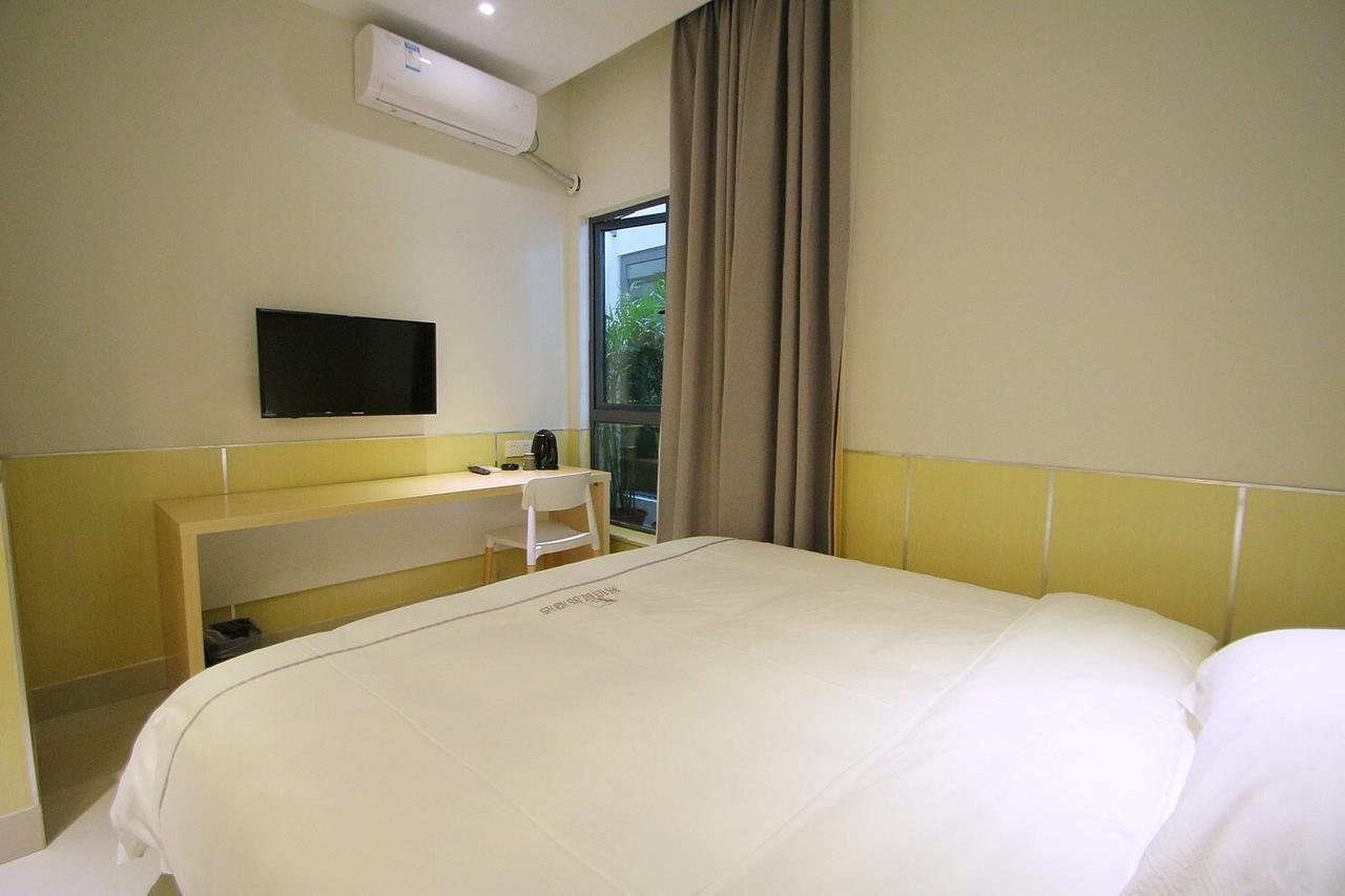 100 Inn Plus Pudong Airport Hotel Šanghaj Exteriér fotografie